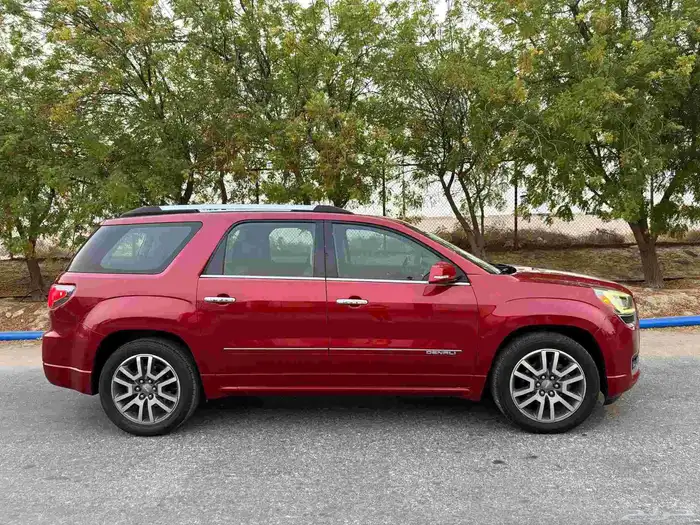 GMC أكاديا دينالي 2014 7