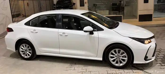 كورولا 2022 مكينه 2000 سي سي 3