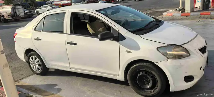 تويوتا يارس 2013 1