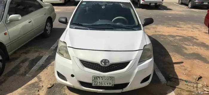 تويوتا يارس 2013 4