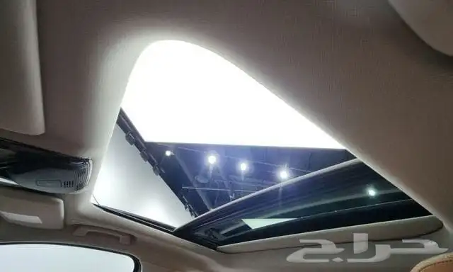 BMW - 320I - 2023 - استيراد كوريا 16