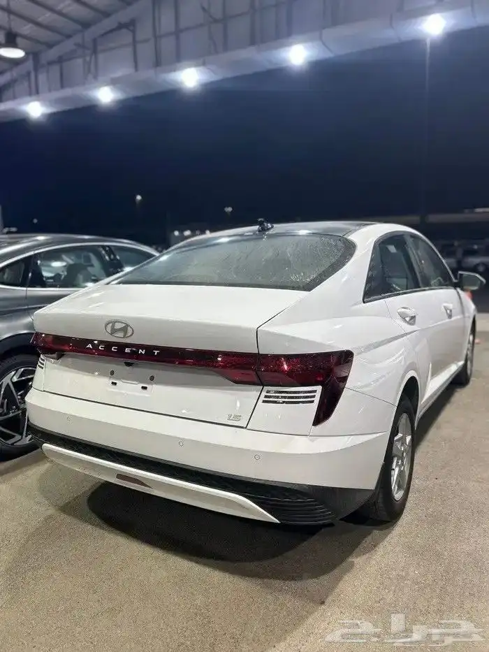 هيونداي اكسنت فيليت موديل 2025 عروض نهاية السنه 4