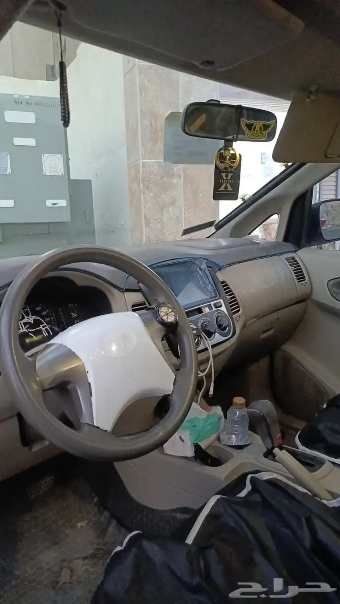 تويوتا انوفا 2015 4