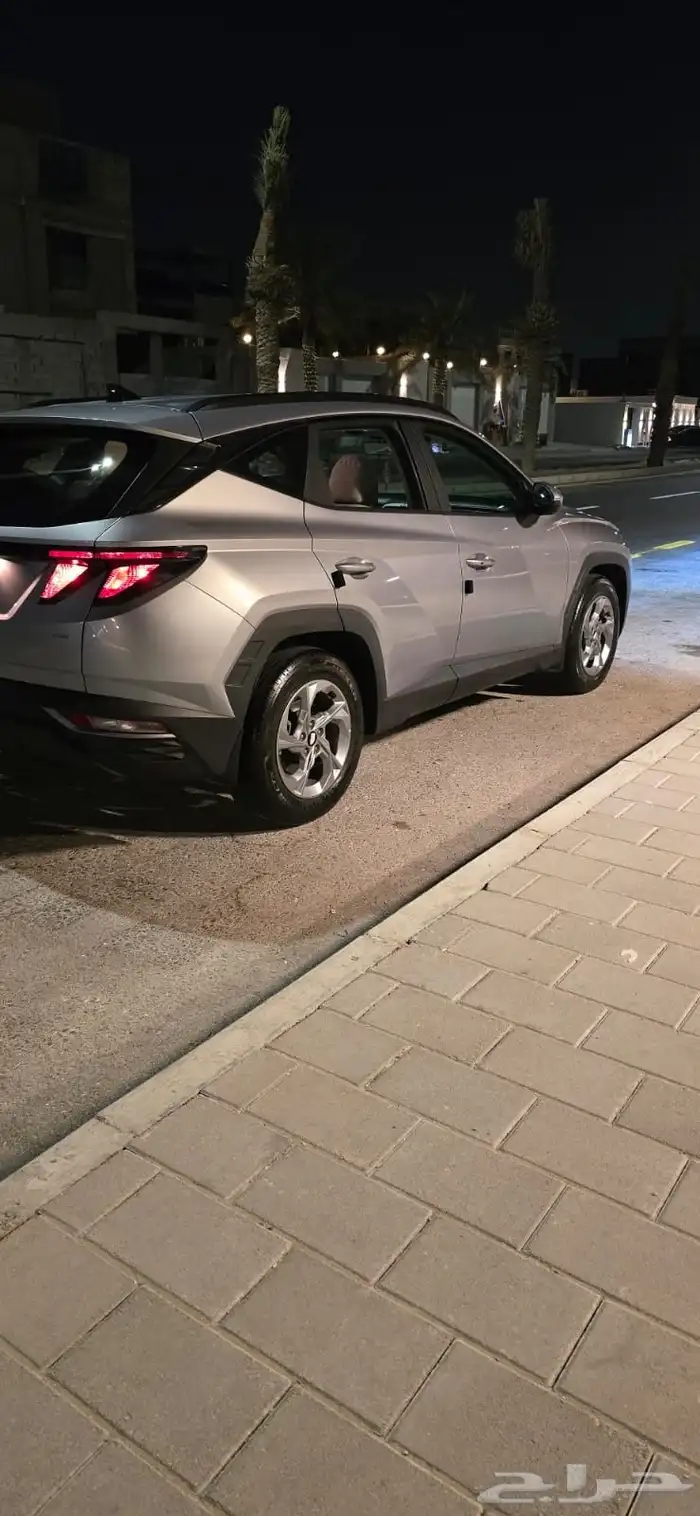 توسان 2022 دبل 2000 سي سي نظيف وعلى الشرط شبه وكالة 8