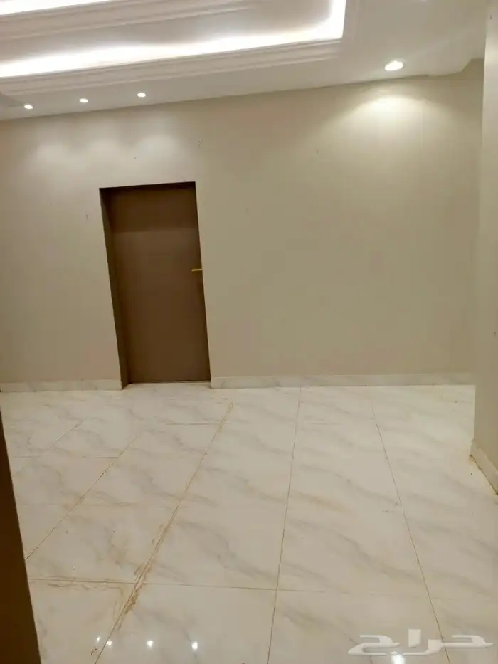 للبيع عماره دورين وملحق مدينة بارق حي أبو رماده من 900الف 8