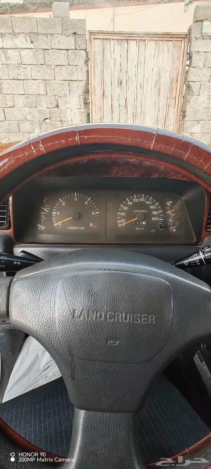 لاندكروزر في اكس ار موديل 1997 6 سلندر فل كامل مكيف مركزي 6