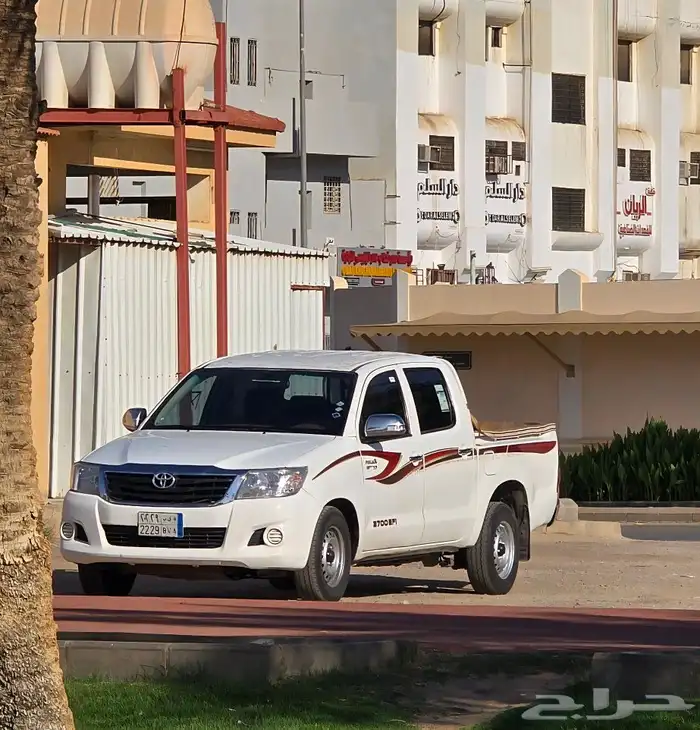 تويوتا هايلوكس غمارتين 2014 2