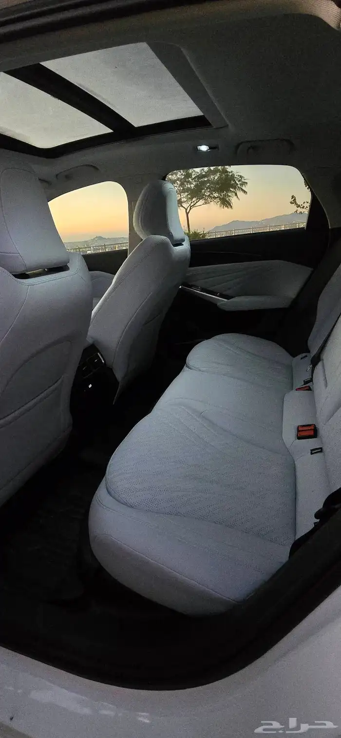 جيلي بريفيس 2025 8