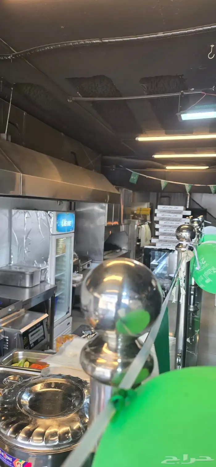 مطعم مشاوي ووجبات سريعة واكلات سورية للتقبيل . 4