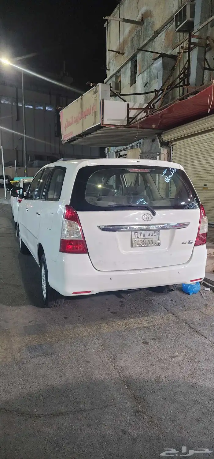 للبيع انوفا2013 4