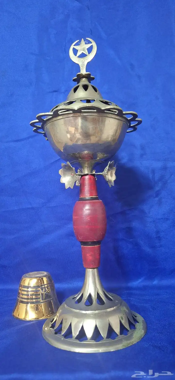 تحفة تراثية مبخر كبير اعلاه النجمة 2