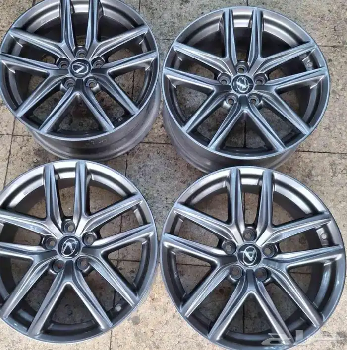 جنوط لكزس ارنوب مقاس 18 موديل 2017 2018 2019 2020 3