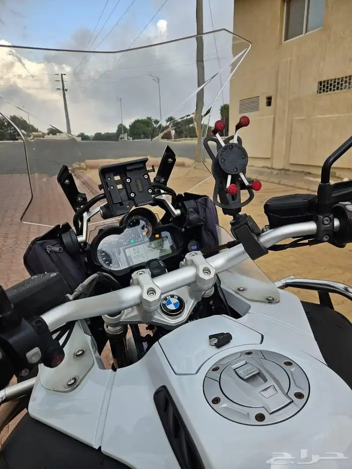 للبيع دراجه ادفنشر bmw gs1200 تانكي كبير 30لتر مديل 2016 5