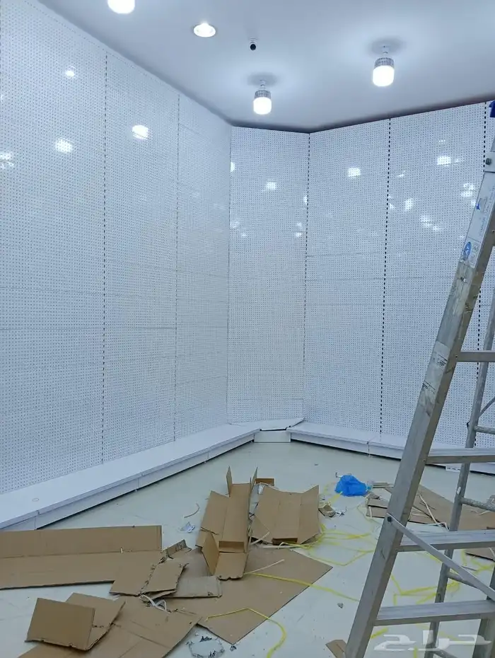 رفوف سوبر ماركت 1