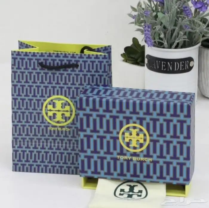 علب ماركه وسلاسل ماركه جمله 1