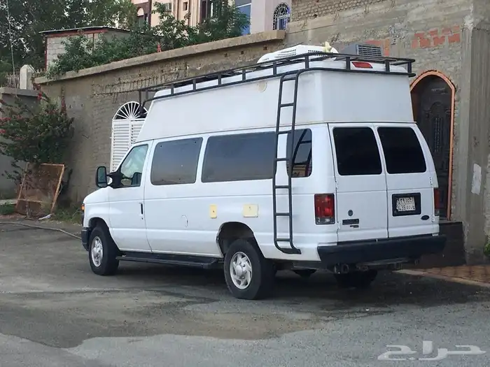 للبيع كرفان فورد 2013 9