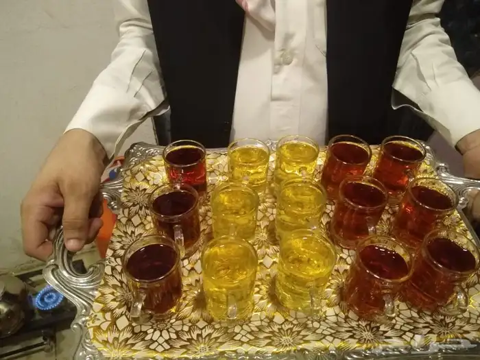 قهوجين وصبابين وصبابات وقهوجيات رجال ونساء 4