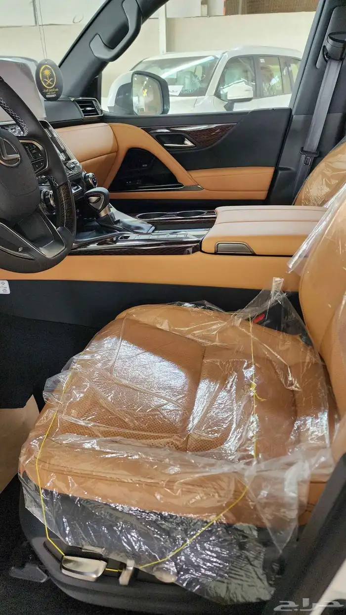لكزس LX600 BB سعودي ابيض دخليه جملي 2025 ( بطاقه جمركيه ) 12