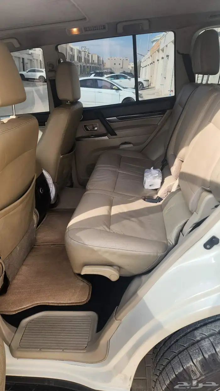 باجيرو 2016 خليجي GLS3500 10