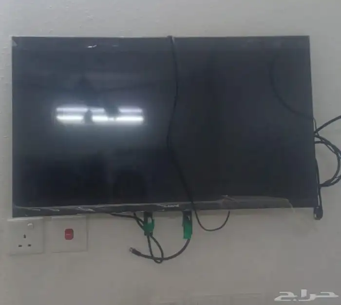 شاشه 32 بوصه ليست سمارت تنور حجم صغير 0