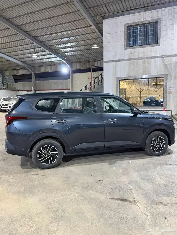 كيا كارينز 2025 استاندر عروض نهاية العام 2