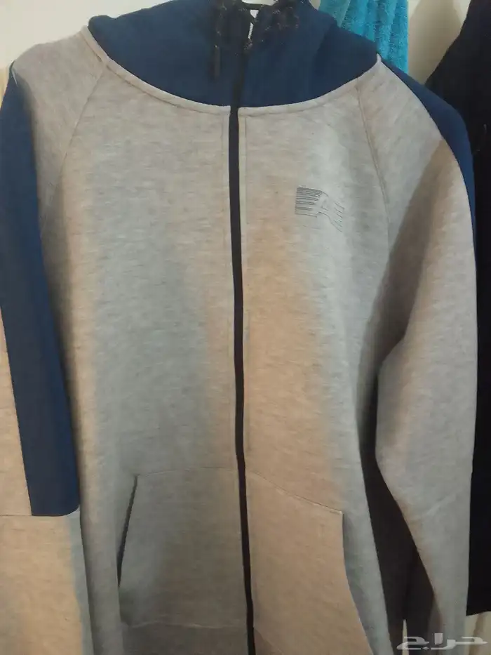 بلوفرات للبيع جميع 1