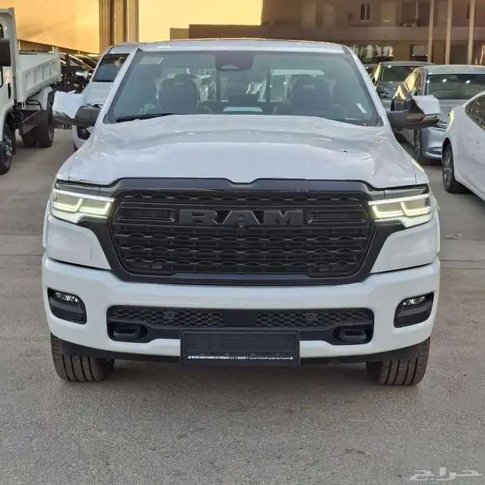 دودج رام 2025 لميتد خليجي السعر 290 شامل الضريبه 2