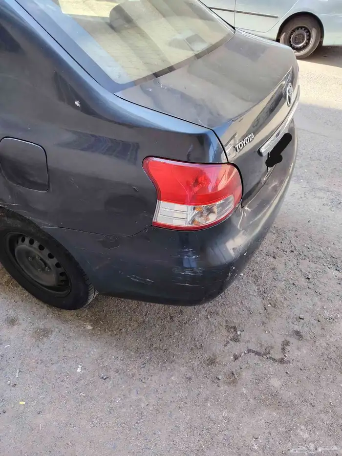 يارس2013 قير توماتيك  قزاز عايدي يدوي 0