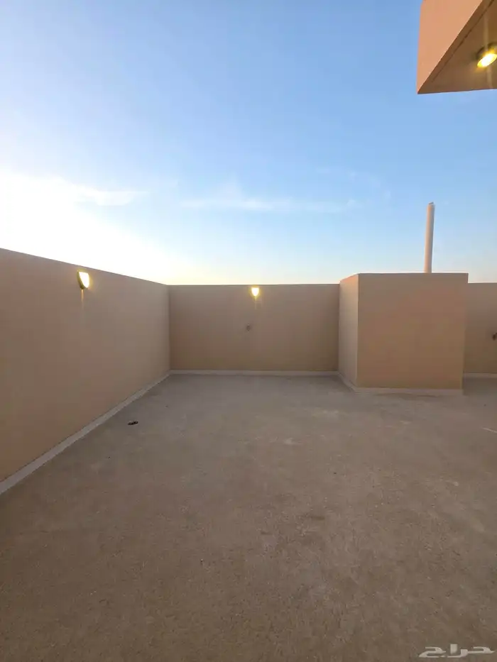 للبيع روف علوى مع ملحق تشطيب فاخر بحى درة الموسى خميس مشيط 28