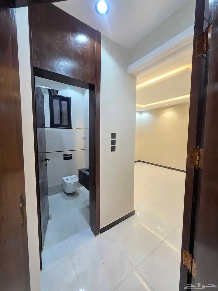 للبيع روف علوى مع ملحق تشطيب فاخر بحى درة الموسى خميس مشيط 15