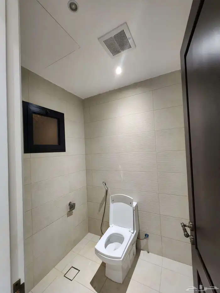 للايجار فيلا في حي الصواري ابحر تشطيب فاخر مودرن 6