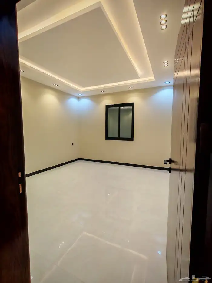 للبيع بحي الموسي روف علوي مع ملحق تشطيب راقي وسط الخدمات 12