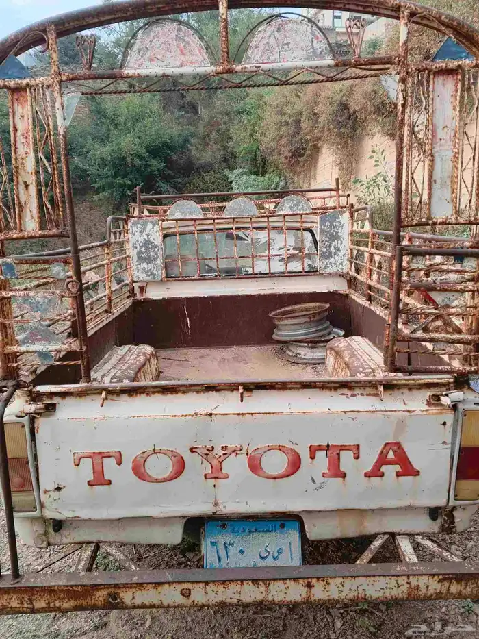 قطع هايلوكس 78 للبيع 0