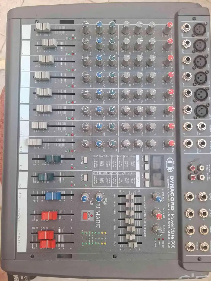 للبيع مكسر ديناكورد 600 بحالة الوكالة 1