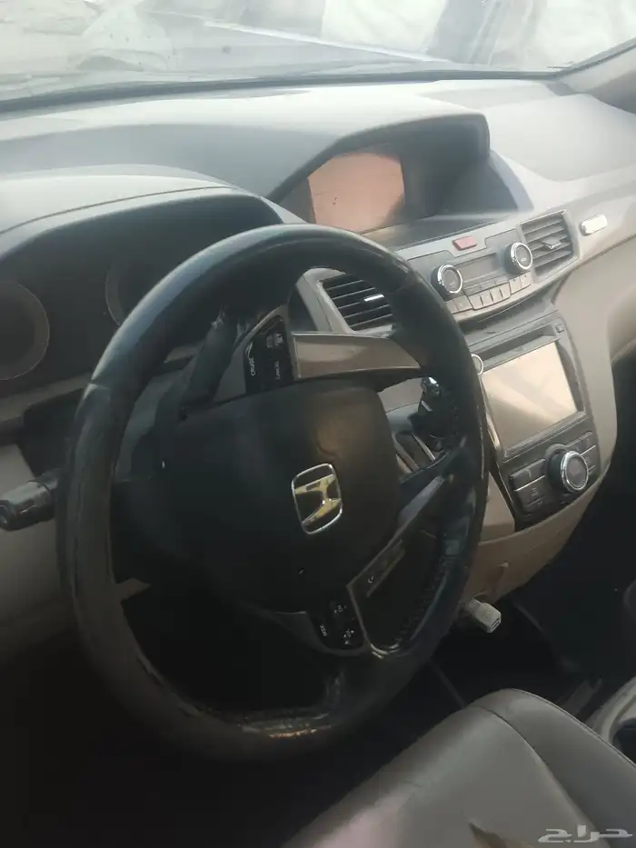 تشليح قطع غير هندا اوديسي موديال 2014 7