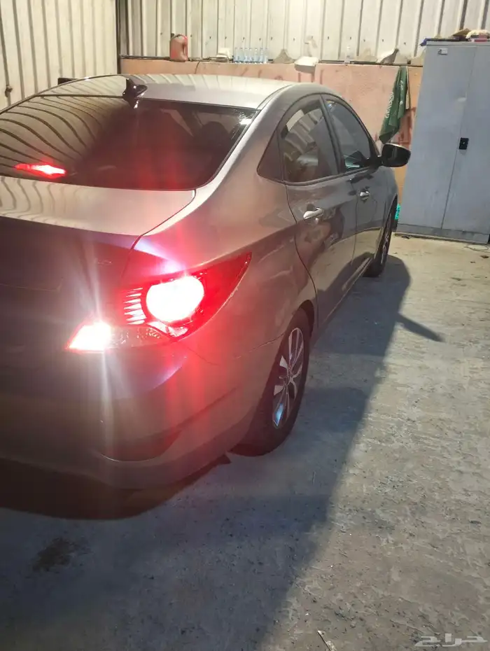 هيونداي اكسنت بودى بلد فل كامل فتحه سقف زجاج كهرباء 2