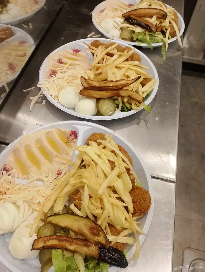 معلم فلافل شاميه وحمص خبره 0