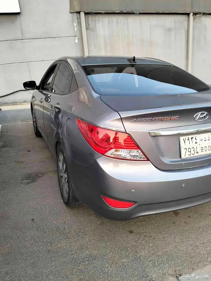 هيونداي اكسنت بودى بلد فل كامل فتحه سقف زجاج كهرباء 9