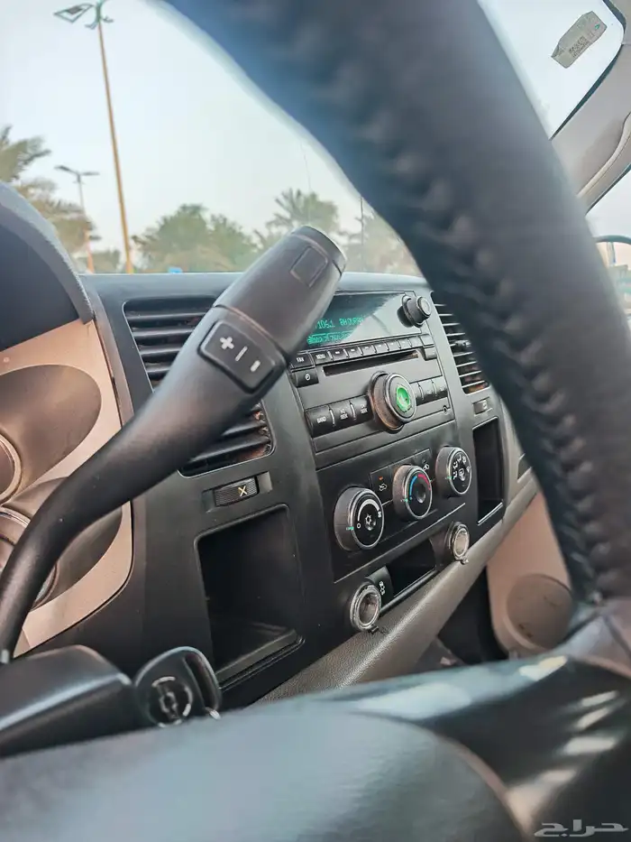 شيفرولية سلفرادو HD2500 طويل مخزن 2012 34