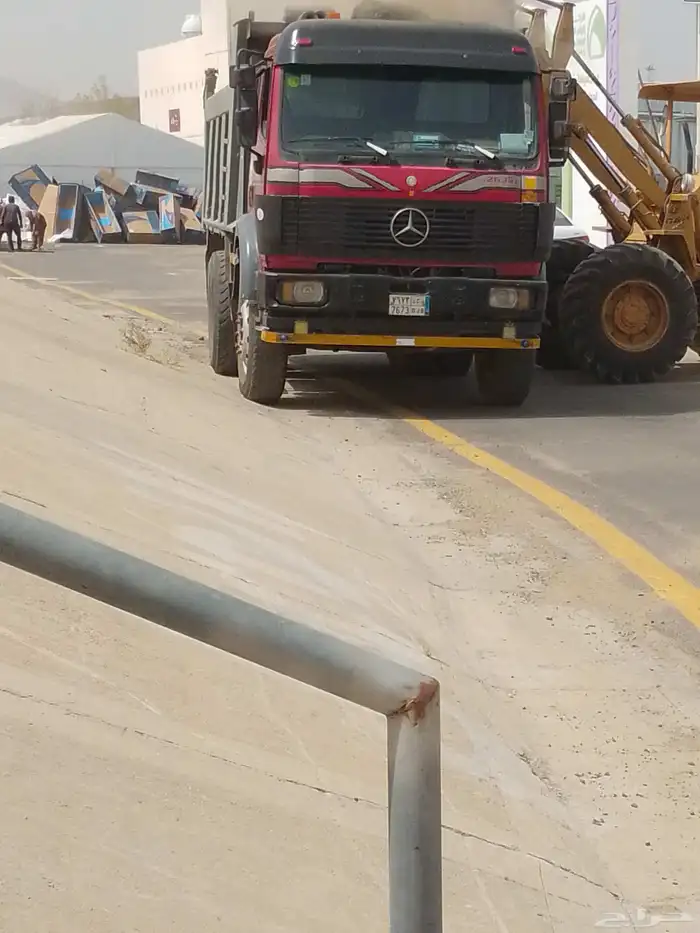 للبيع قلاب سكس البي مرسيدس موديل 93نقل نقل خاص مجموعة كبيرة 1