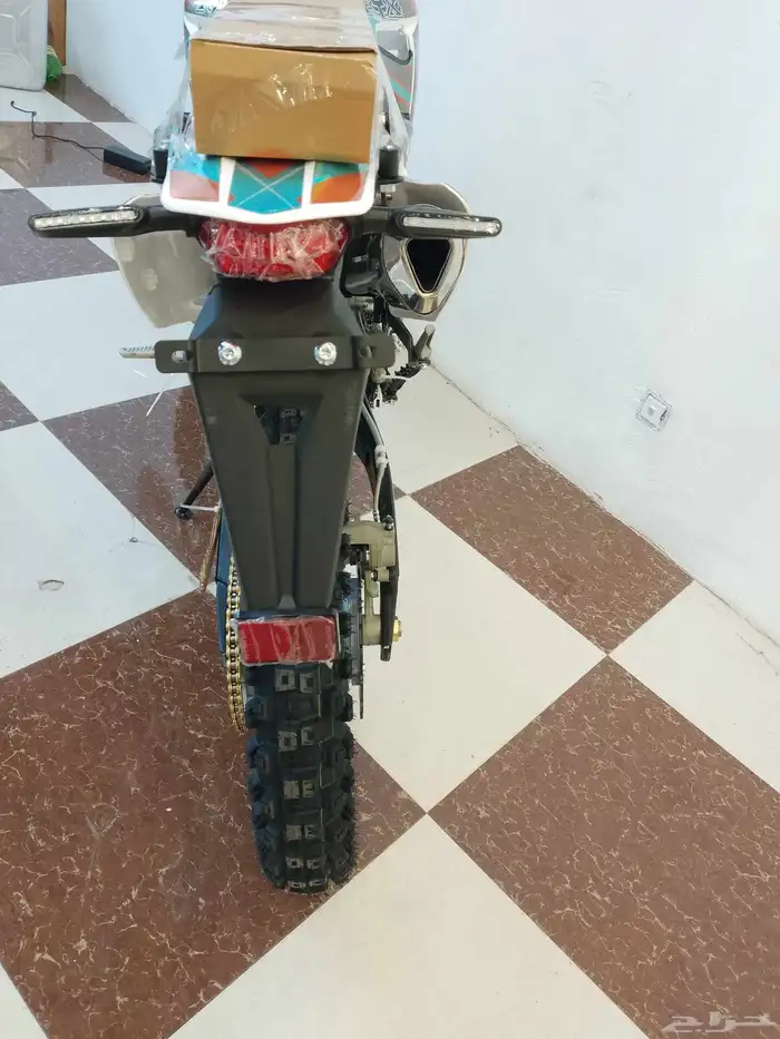 دباب صحراوي بنزين 2500 0