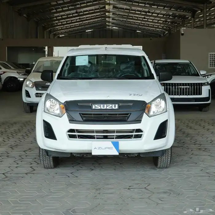 ايسوزو ديماكس غمارتين ستاندر دبل 2025 2