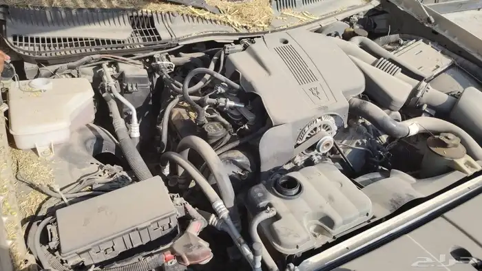 يوجد لدينا جميع قطع غيار فورد فكتوريا ومركيز 1