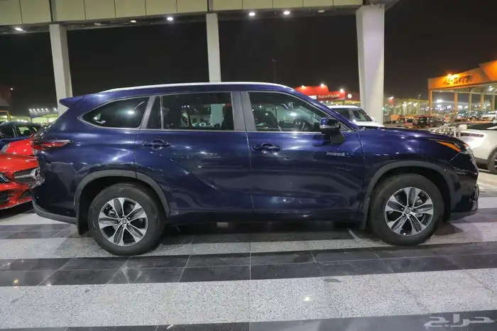 تويوتا هايلاندر جي ال اي هايبرد موديل 2024 3