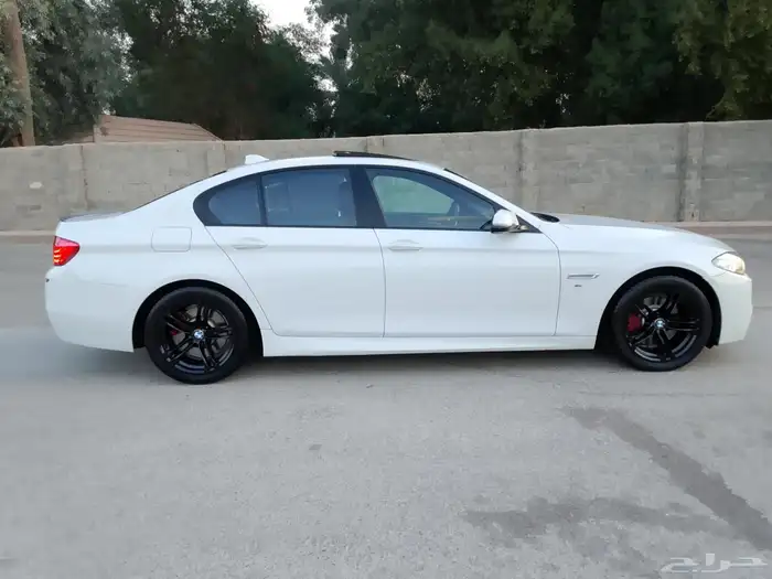 بي أم 528 كت ام 2015 بحالة ممتازة 6