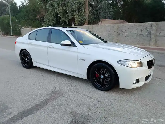 بي أم 528 كت ام 2015 بحالة ممتازة 7