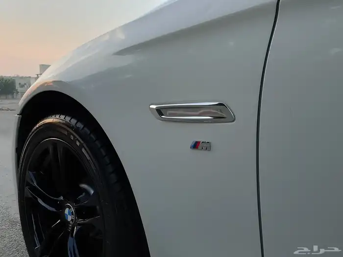 بي أم 528 كت ام 2015 بحالة ممتازة 12