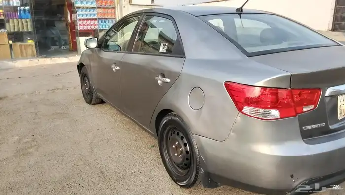 KIA CERATO 2012 3