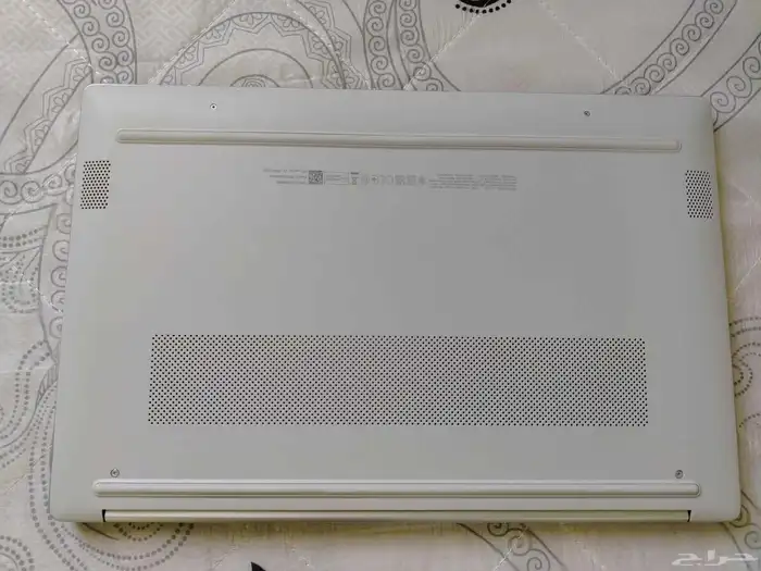 لاب توب hp core i5 u 13   كاميرا كانون 4000 6