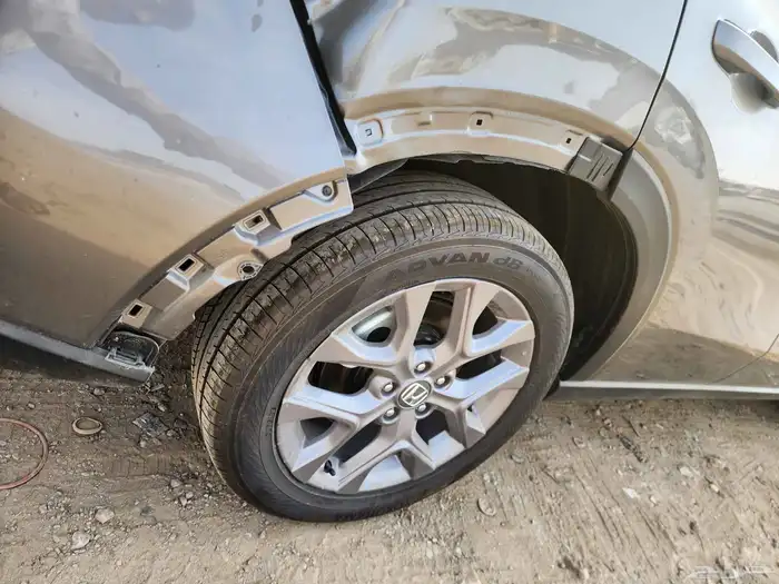 هوندا زد ار في تشليح قطع غيار 8